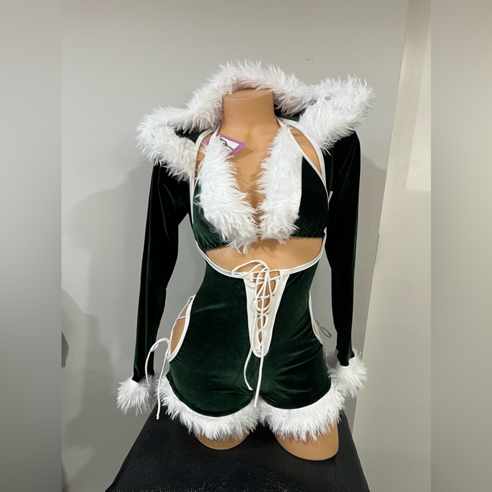Christmas  outfit green